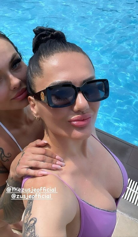 Ewa Brodnicka nude model pics