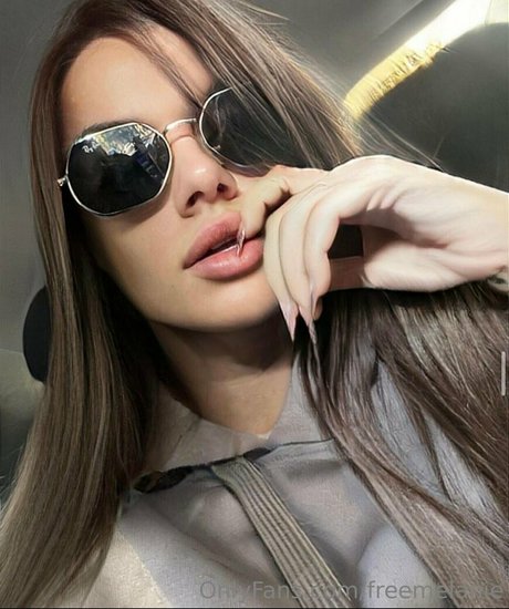 freemelanie étoile sympa des photos