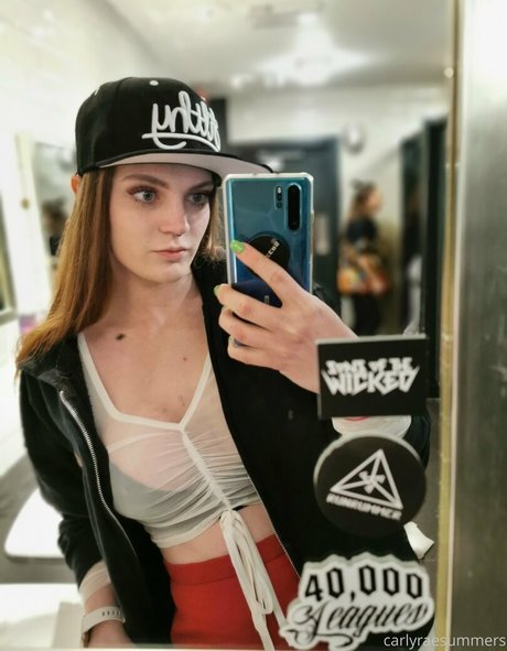 carlyraesummers sexe star img