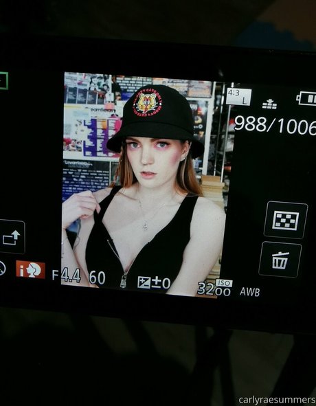 carlyraesummers modèle de sexe galeries