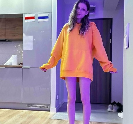 lunar unicorn desnudos de modelos fotos