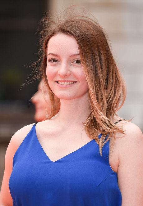 Dakota Blue Richards buen modelo galería