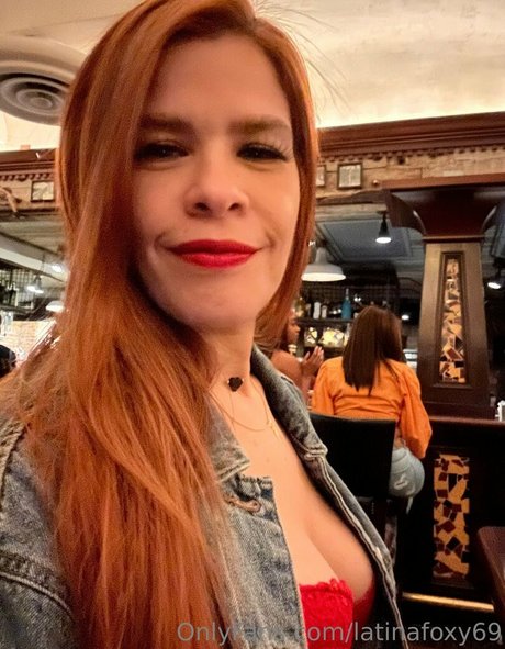 latinafoxy69 actriz porno recopilación