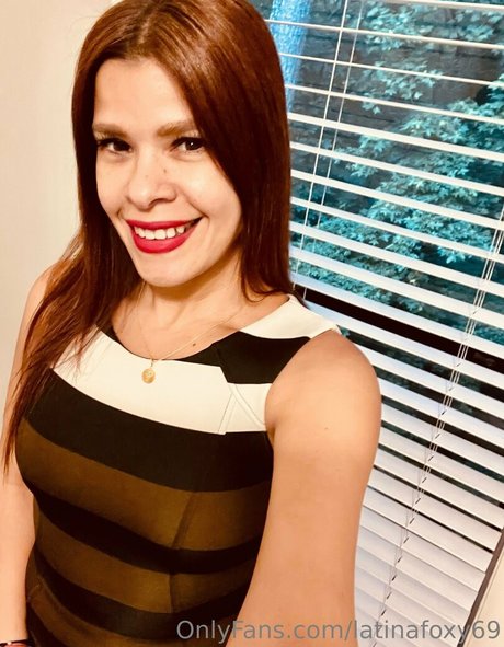 latinafoxy69 mejor modelo galerías