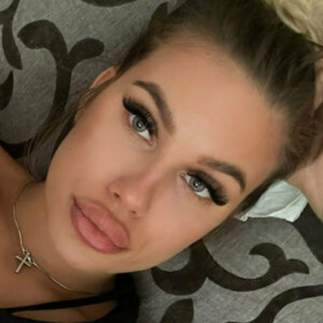 blondy angel star pornographique galerie