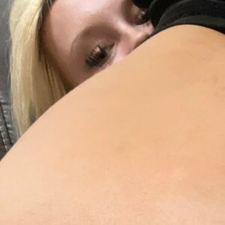 tinylucyxo adult actress pic
