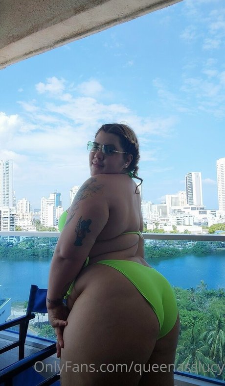 wetbigpussy étoile chaude photo