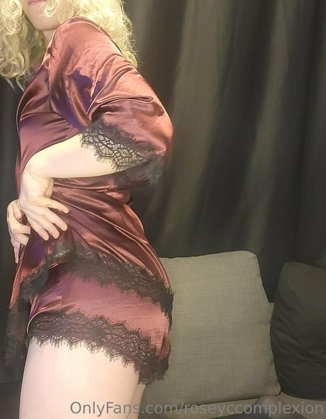 roseyccomplexion belle star du porno images