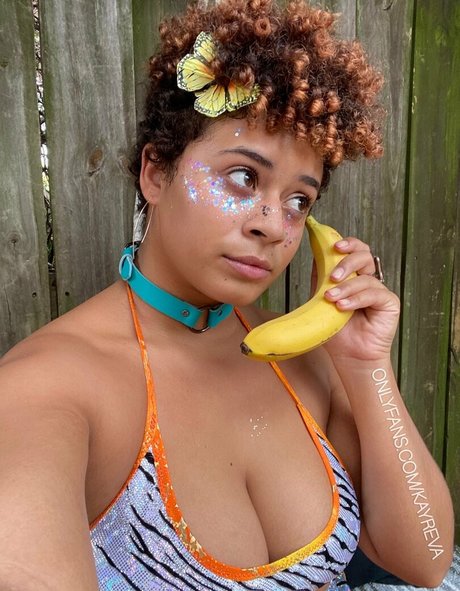 kayrevafree modèle porno photos