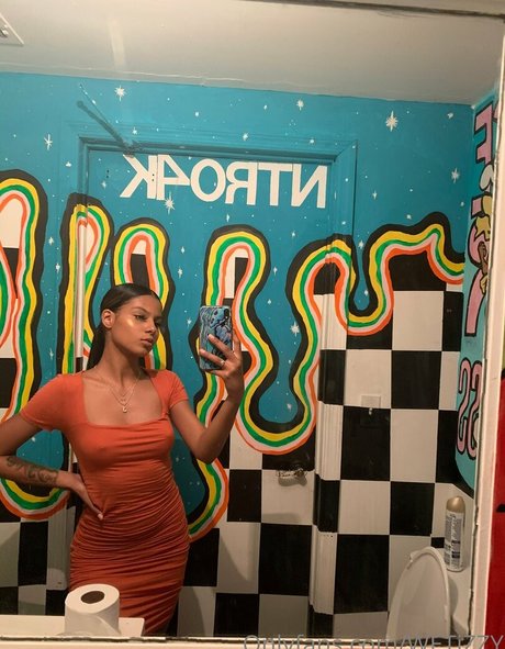 its pocahontas hermosa estrella porno imagen