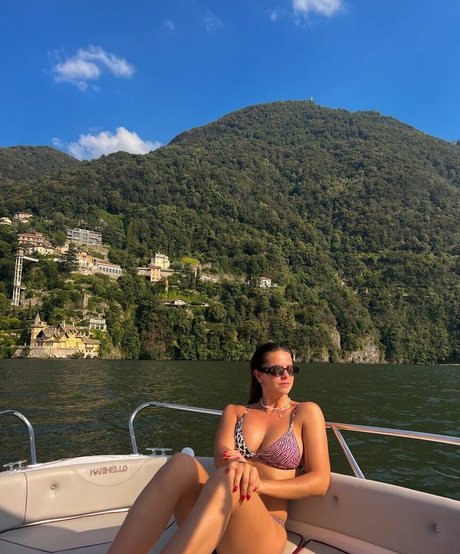 Constanza Cerundolo actriz porno imagen