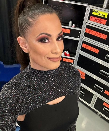 AEW Dasha Kuret star pretty photo