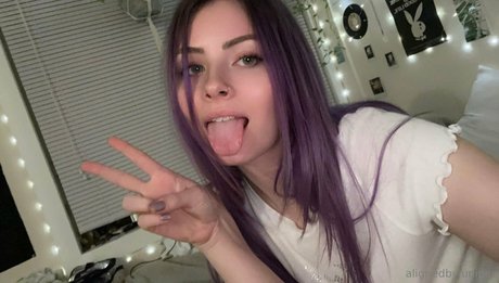 alignedbyjuniper estrella caliente recopilación