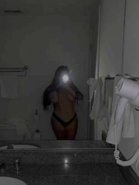 alecavalcanticorreia sex star images