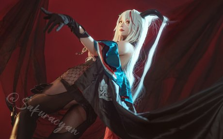 sakuracyan_ modelo de arte foto