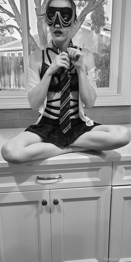 flamenymph actrice hd galeries