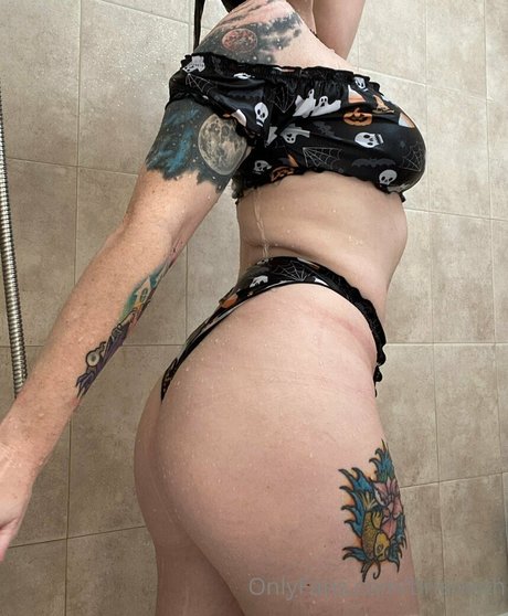 brieowth sexe star photos