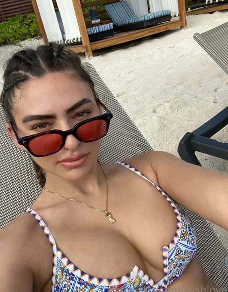 tashlove top star photos