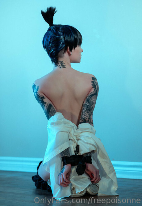 freepoisonne estrella exclusiva foto