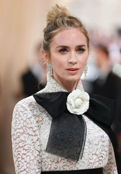 Emily Blunt actrice galeries