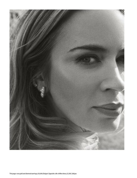 Emily Blunt actrice xxx galerie