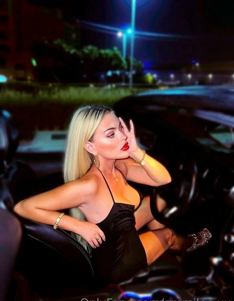 emmilee xx perfect actress archive