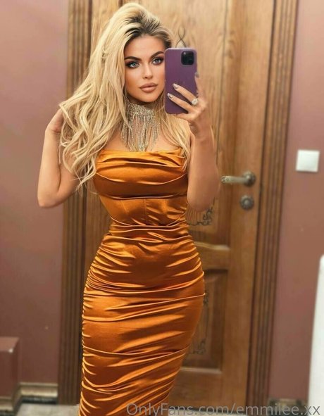 emmilee xx art de star du porno photos