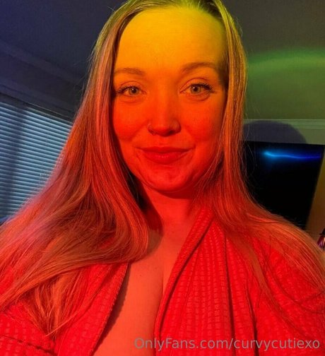 milf rousse onlyfans chaud érotique archive