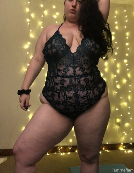 giafiore actriz desnuda galerías