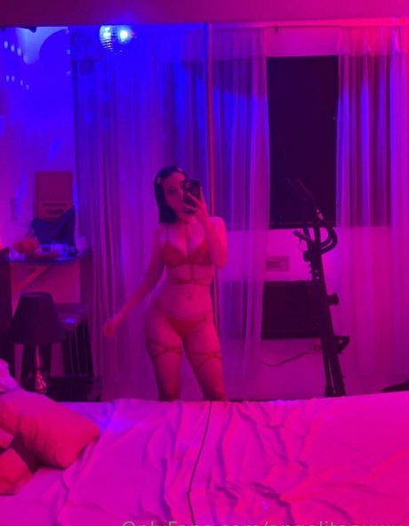 Angelitaauwu Miniature