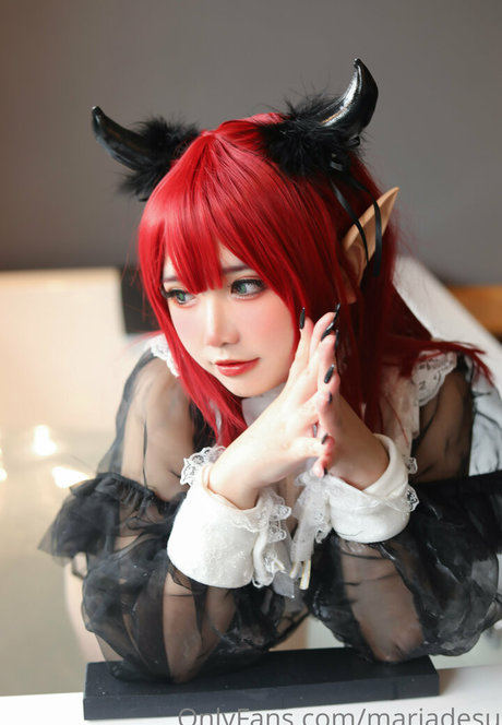 Maria Desu bonita estrella foto