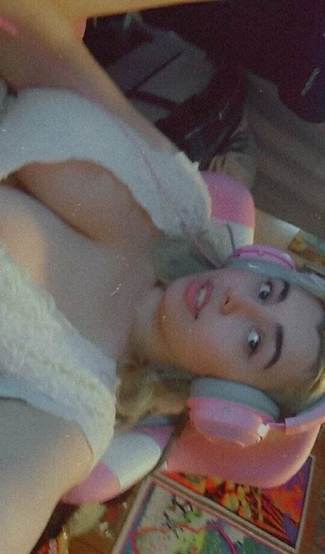 babymooshi estrella porno hd fotos