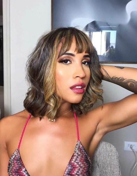 Cassia Fernandez star adult archive