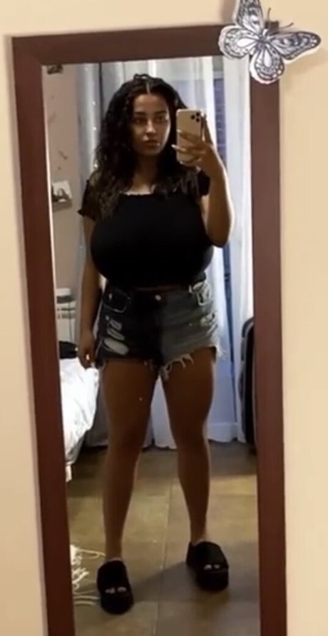 teen lesbian onlyfans hot nude image