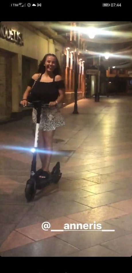 Anneris18 star du porno exclusive collection