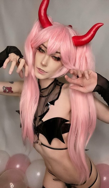 Putrid Cosplay actrice parfaite image