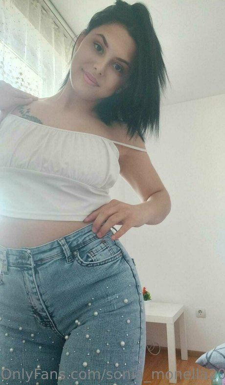 sonia monella20 star du porno exclusive photo