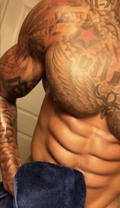 kingnate___ porn model archive
