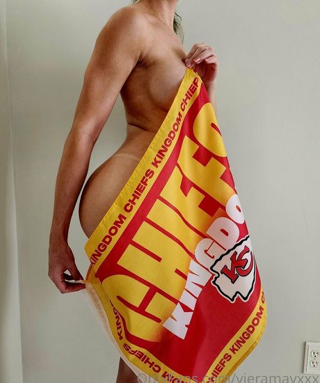 gros seins onlyfans érotique parfait photos