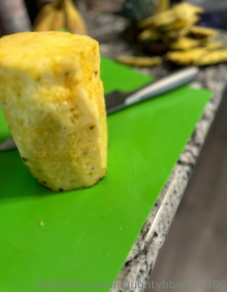 naughtybbw462606 modelo atractivo imágenes