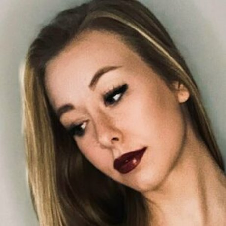 nattiegirl96 actrice érotique galerie