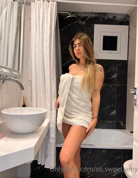 queen amy star du porno xxx galeries