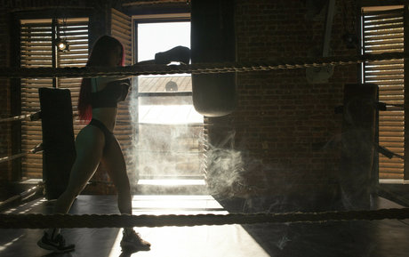 Angie Strelnikova modelo sexual galería