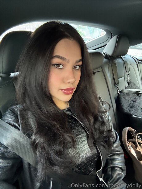 thedailydolly estrella galería