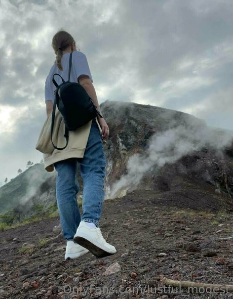 lustful modest modelo atractivo imágenes