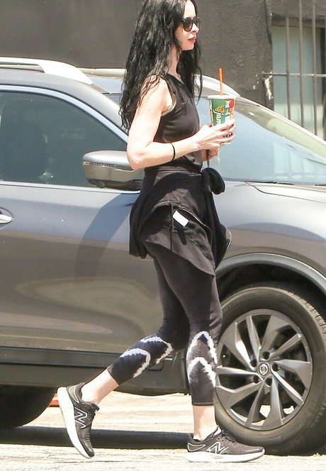 Krysten Ritter star du porno chaude photos