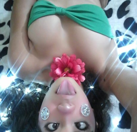 Criss Kersmist estrella xxx galerías