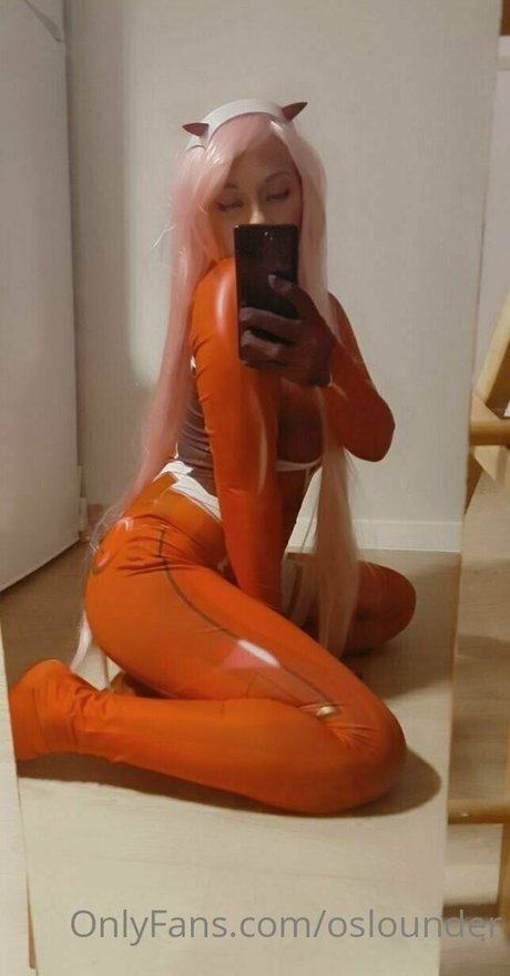 oslounder model erotic photos