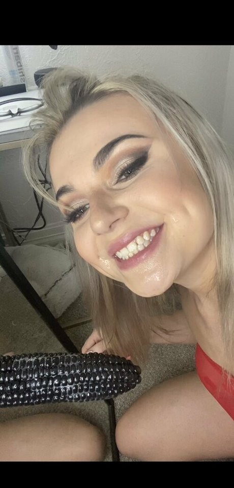 rawmisshoney modèle pornographique images