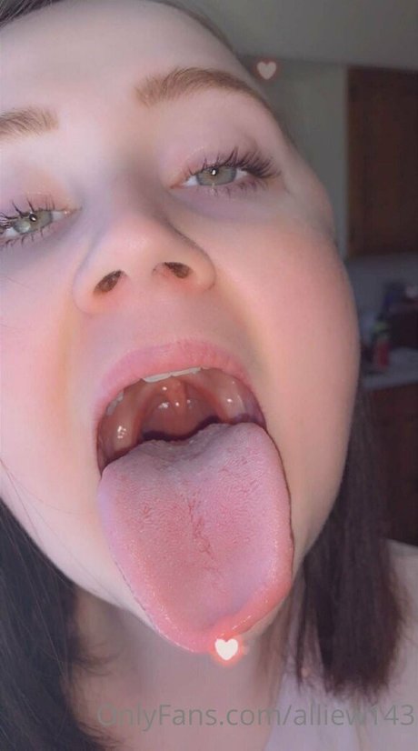 toxicallietongue haut de star du porno galeries